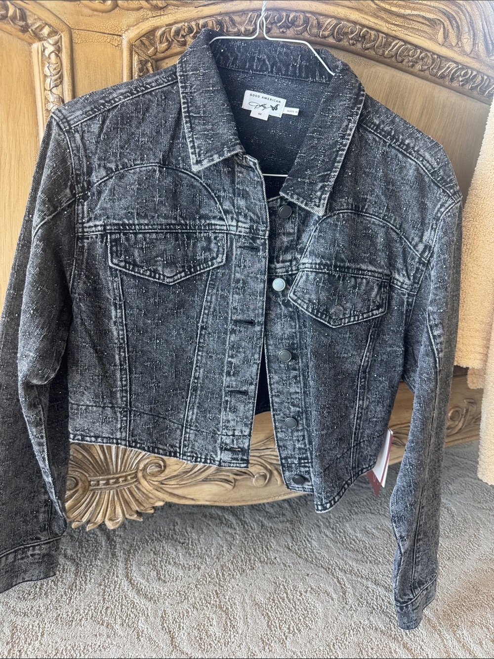 Good American Black Acid-Wash Cropped Denim Jacket